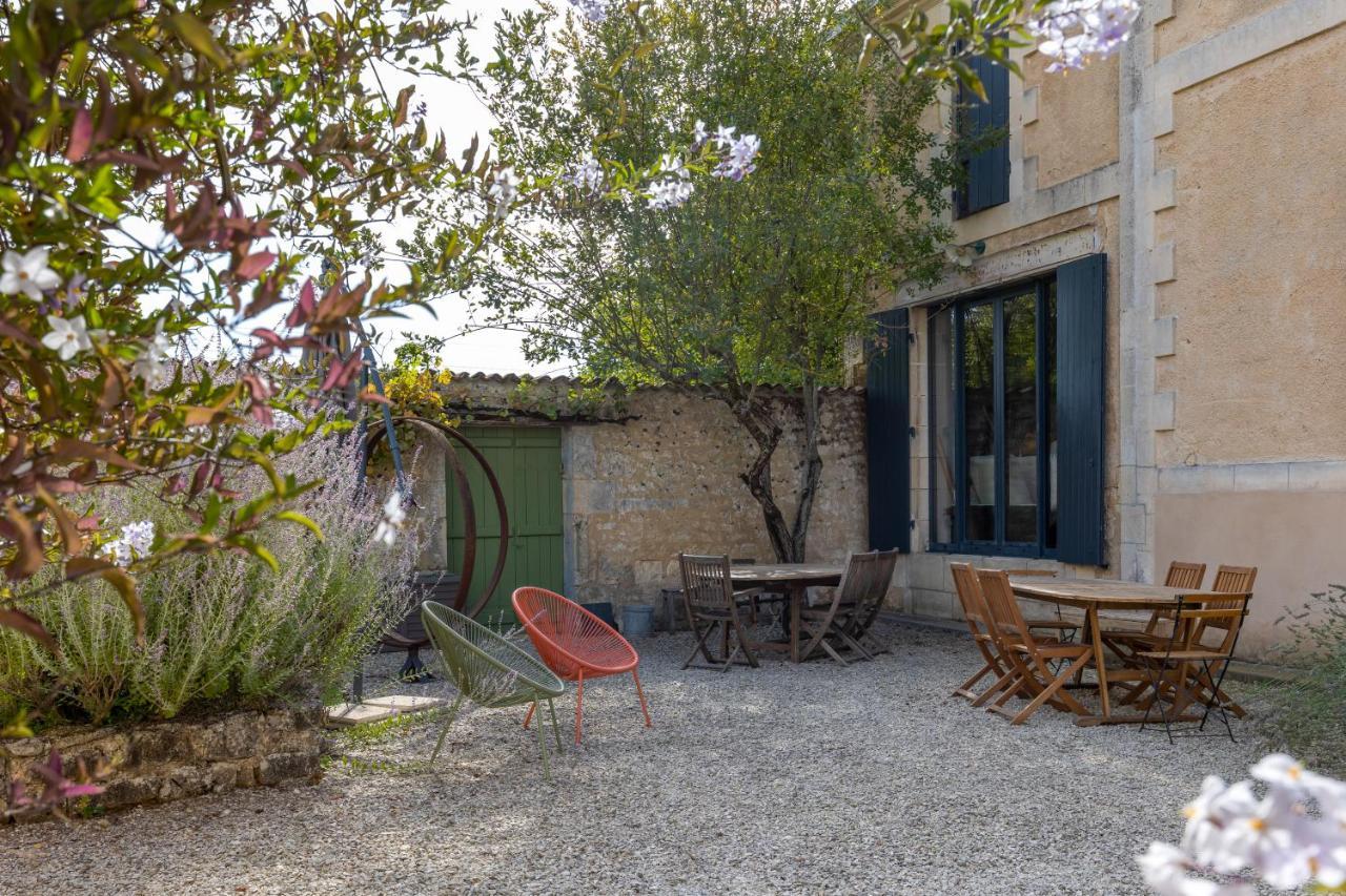 La Burie Bed & Breakfast Saint-Savinien Exterior photo